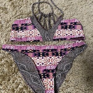 Roxy bikini reversible size large